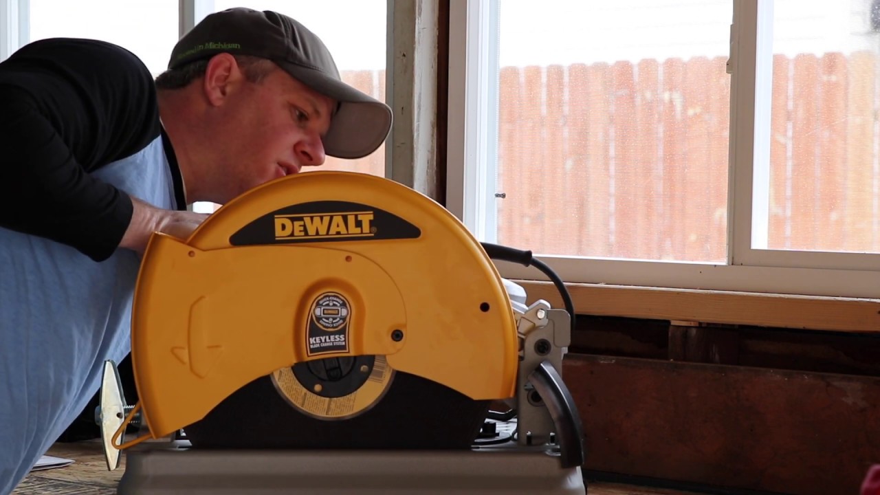 DEWALT 15-Amp 14-in Chop Saw D28715 Un-Boxing/ Review! FIRST CUTS!!