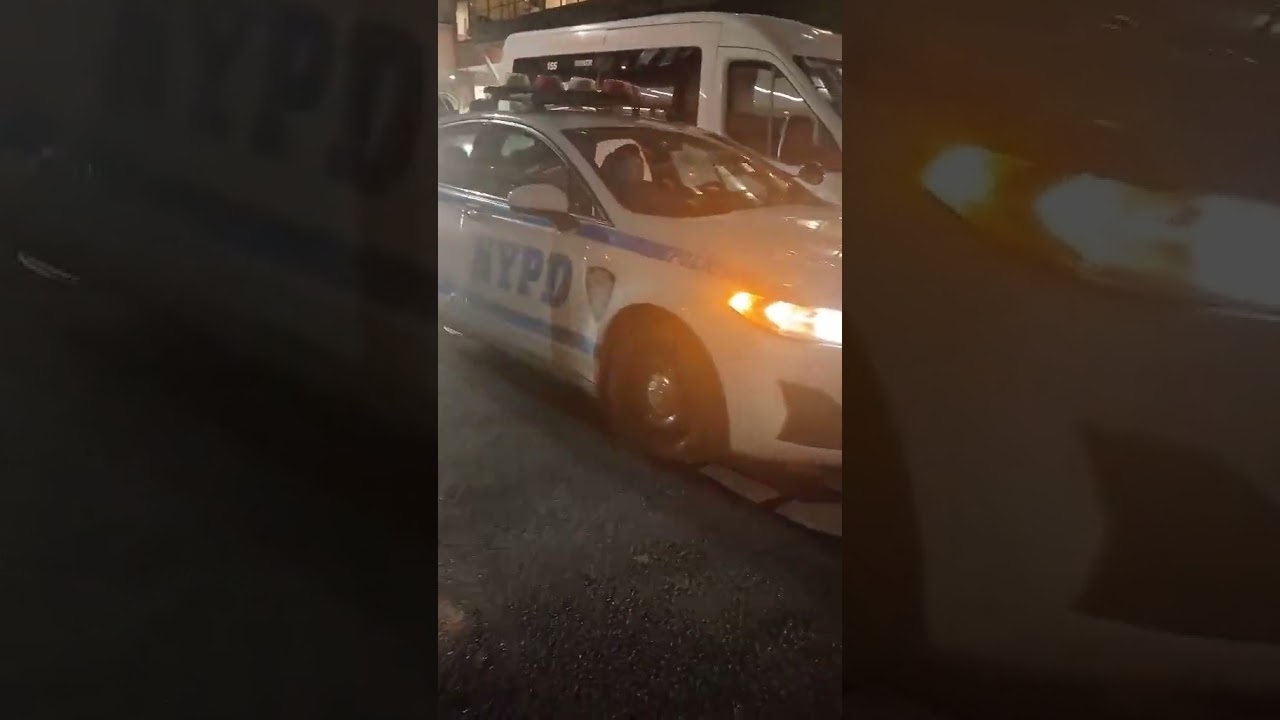 NYPD POLICE Fighting Crime, Protecting The Public Brooklyn Polizei Wagen NY Полиция Нью Йорка