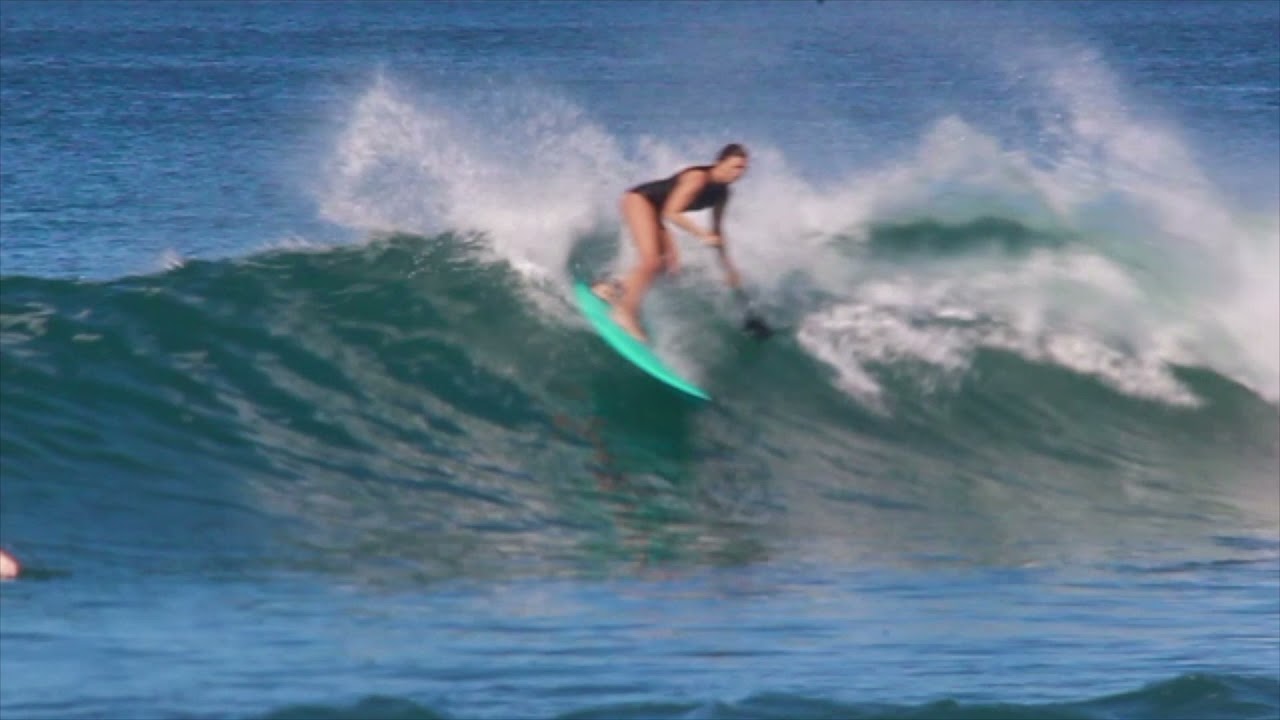 Costa Rica, Guanacaste. SUP surfing. Playa Callejones