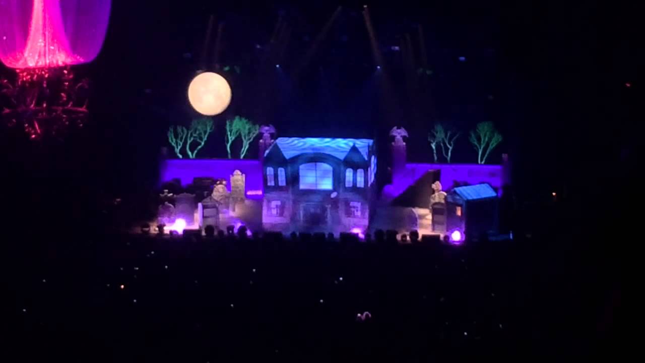 The Haunted House (Halloween Set) - Phish - MGM Grand Garden