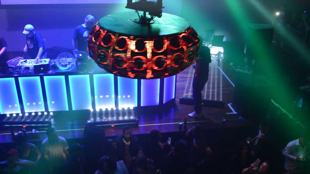 Dj Carmo Crunfli Abertura Over Night 30 anos