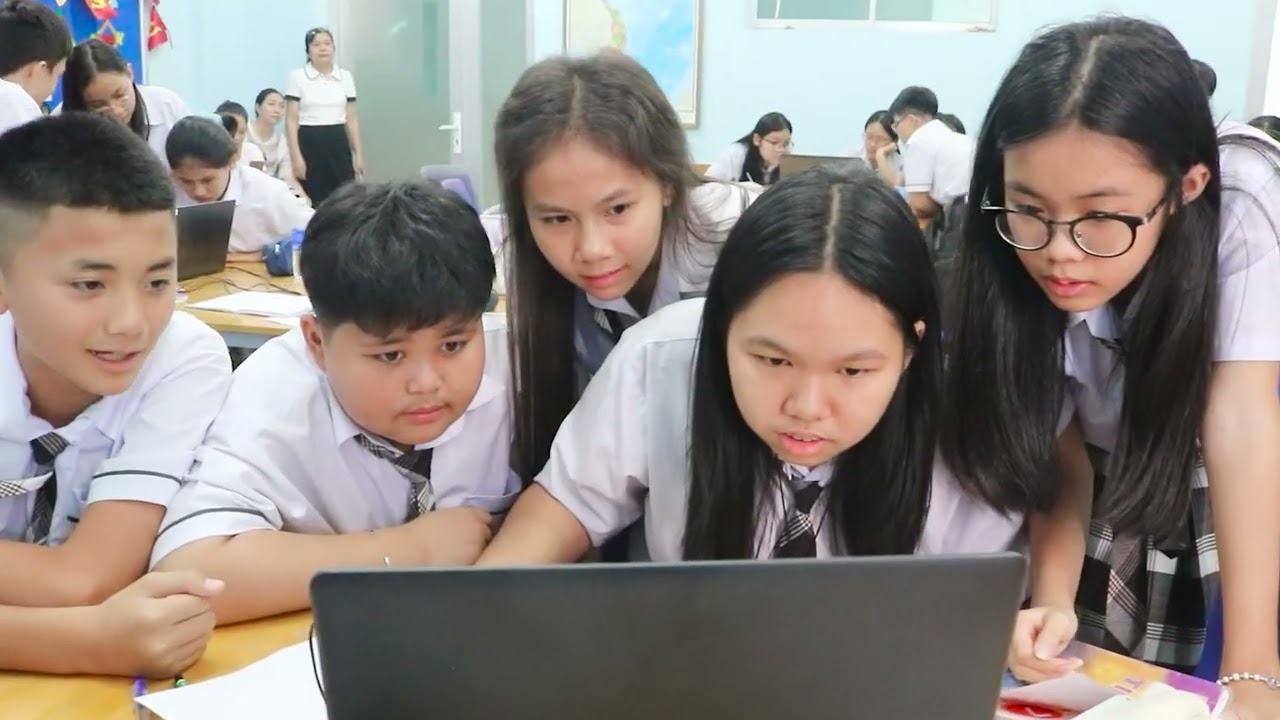 Chọn Duy Tân hôm nay, vững bước tương lai cho con!