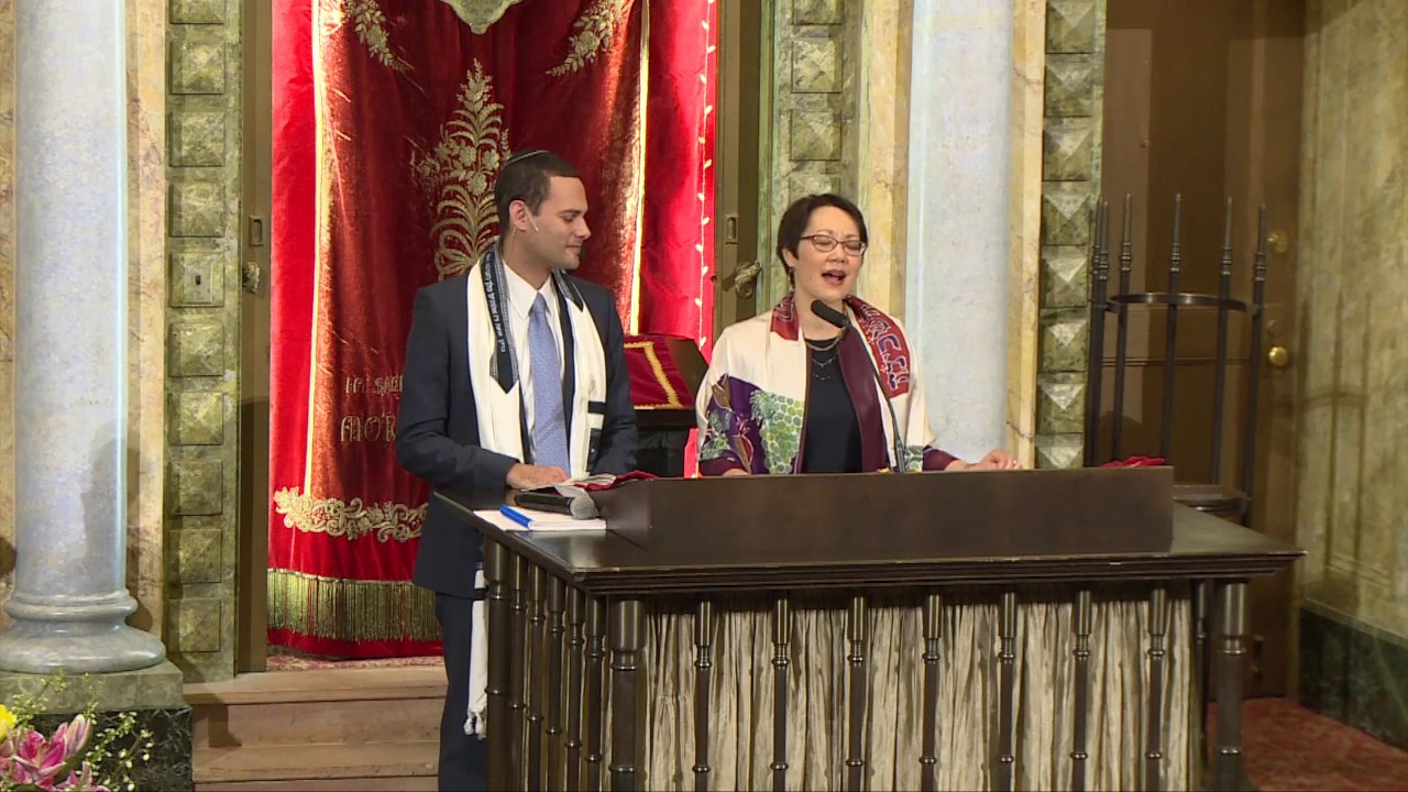 Azamra with Rabbi Angela Buchdahl