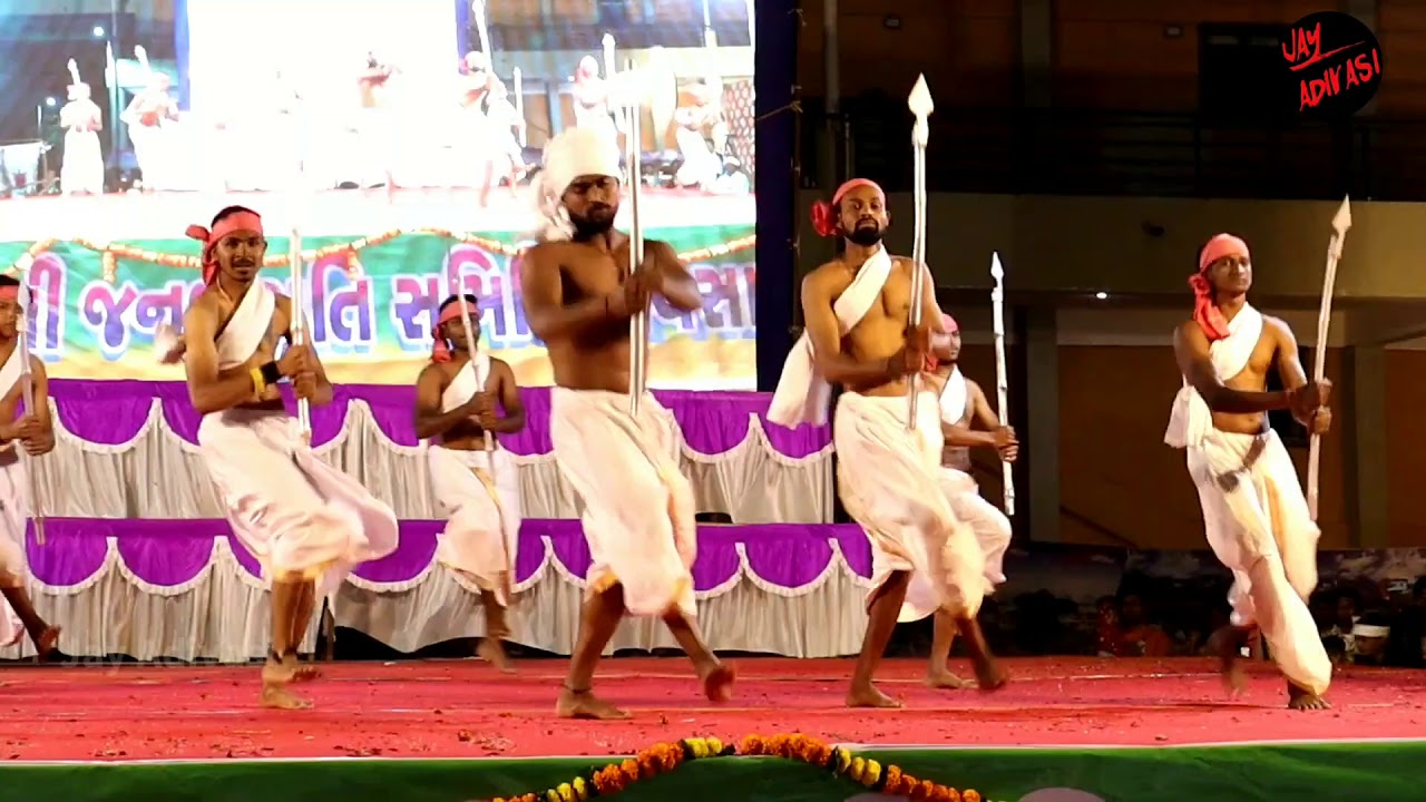 AADIVASHI TRIBUTE TO BIRSA MUNDA STORY By ND WARRIORS DANCE ACADEMY