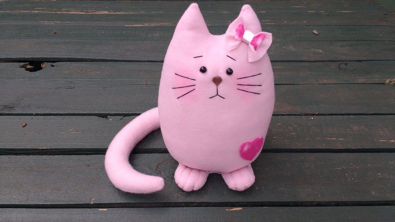 GATINHA EM FELTRO PESO DE PORTA