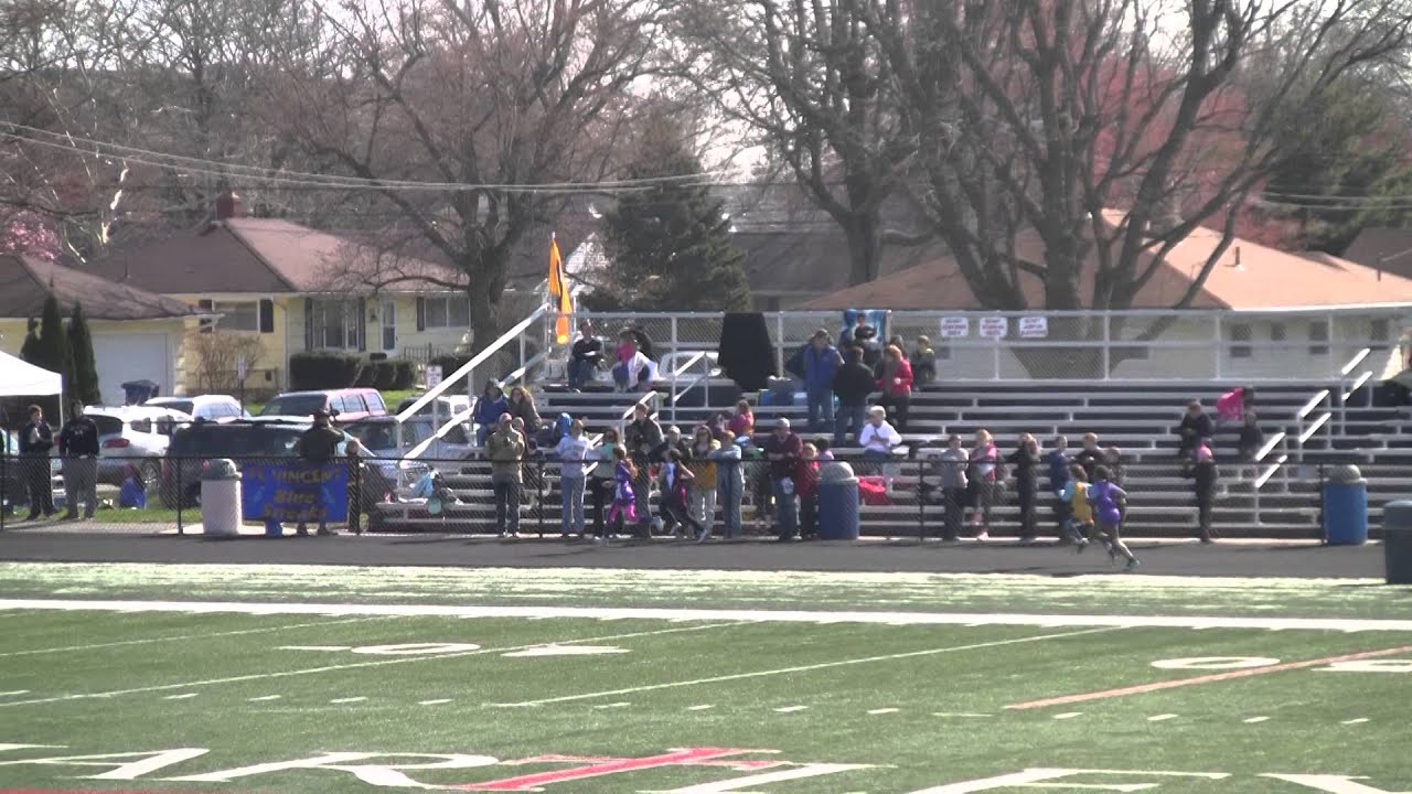 Reagan Clark 400 Meters Diocese Meet 1 2015