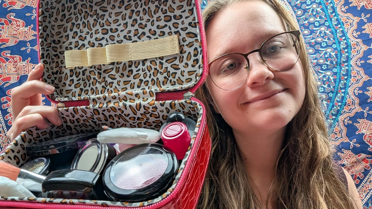 ASMR Doing Your Makeup 💄 (No Talking, Camera Touching, Pretend Makeup)