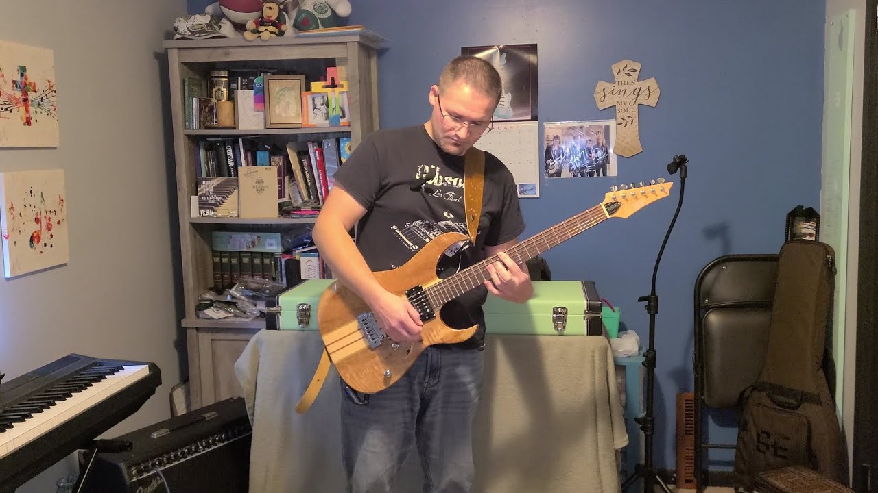 IYV Super Strat Neckthrough Guitar Review