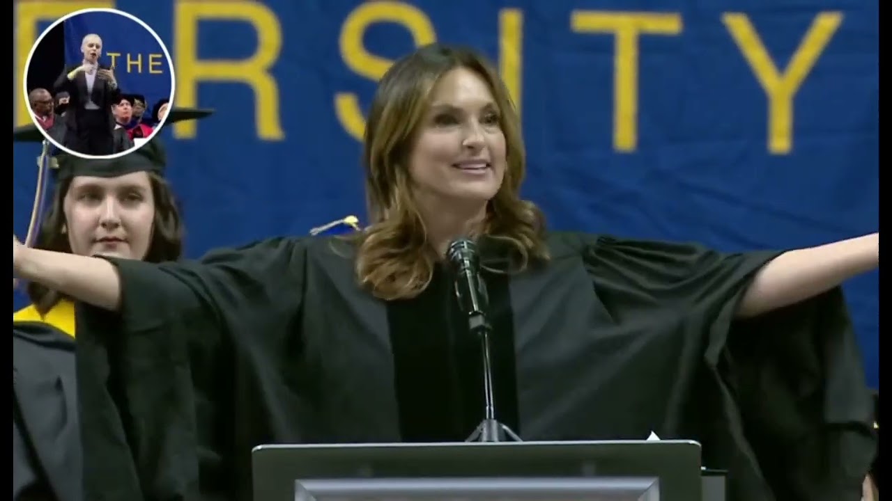 Mariska Hargitay Has received her honorary degree from Johon jay collage of Criminal justice