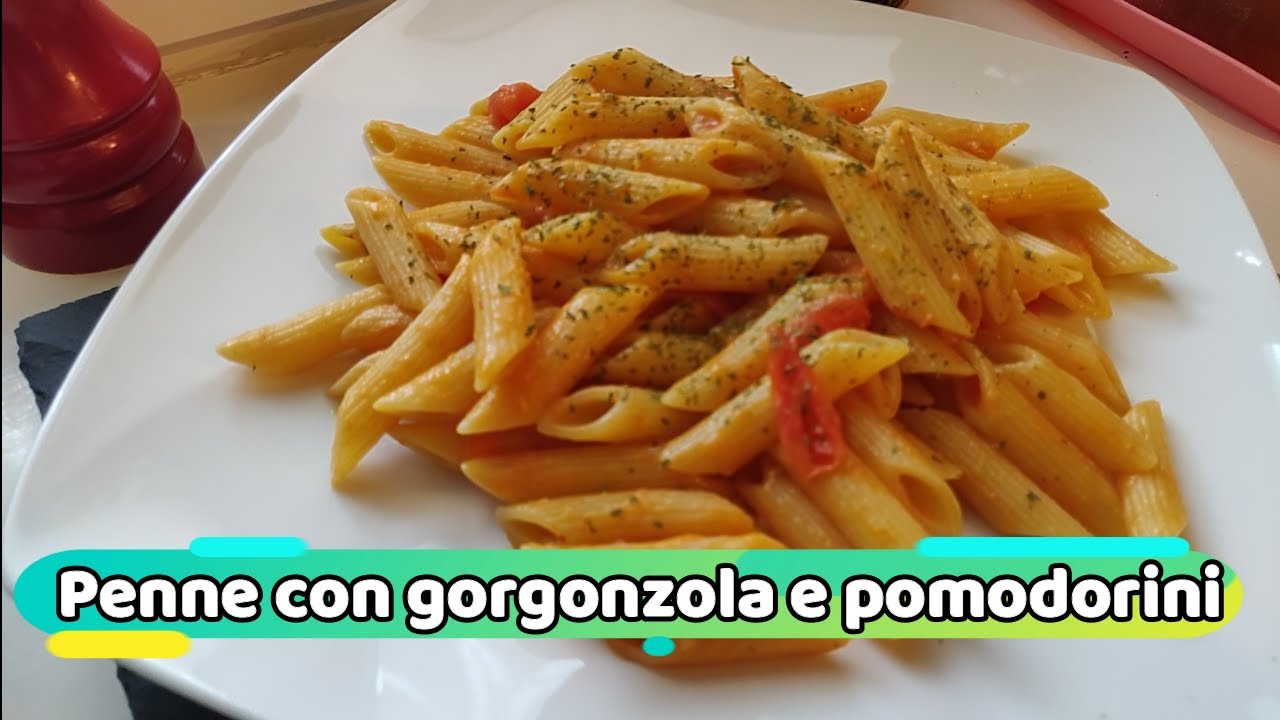 Penne con gorgonzola e pomodorini