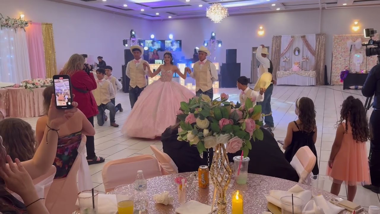 Ellie’s Quinceañera 6