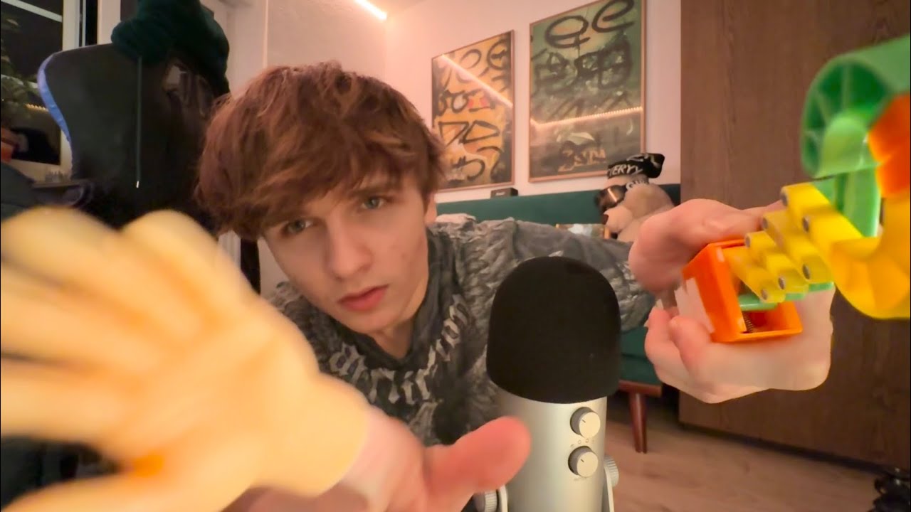 ASMR ON THE FLOOR