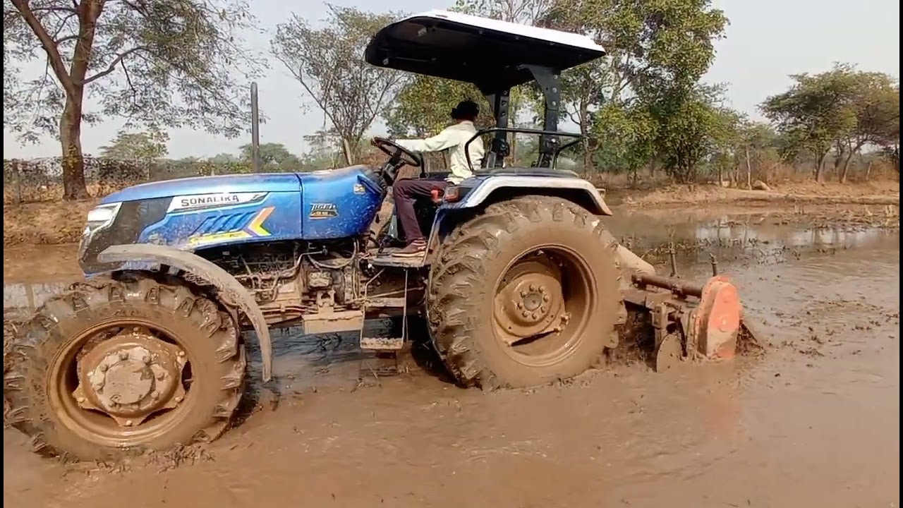 ROTAVETOR PERFORMANCE VIDEO SONALIKA TIGER 4WD // PUDLING WORK // VILLAGE 