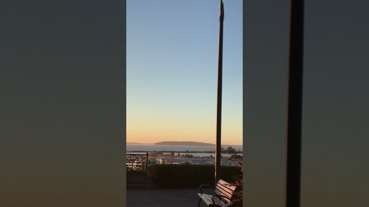 Last nights walk. #Beautifulsunset #momtime #navy #everett #nature
