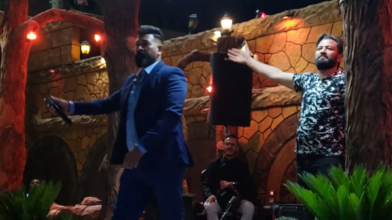 أحمد ريحاوي الفنان بلال الشيخ موال مع دبكه في مارع مجمع لليالي حلب