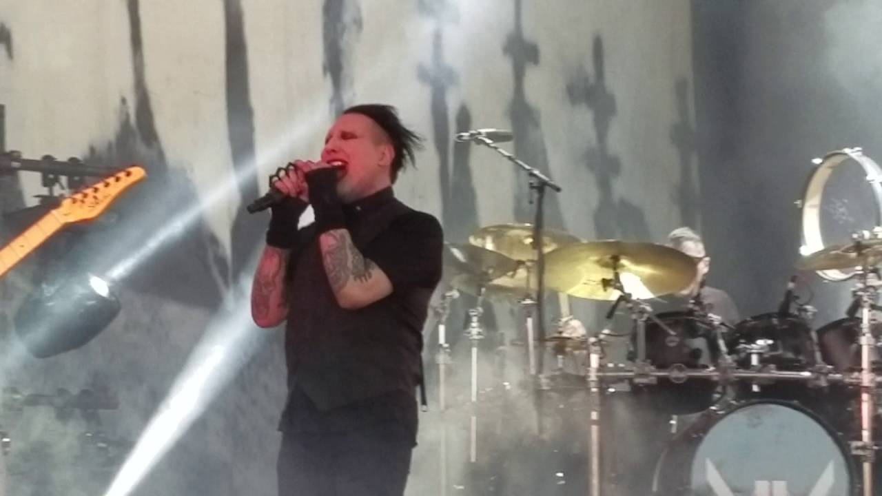 Marilyn Manson - Angel with the Scabbed Wings - Syracuse, NY, July 23, 2016