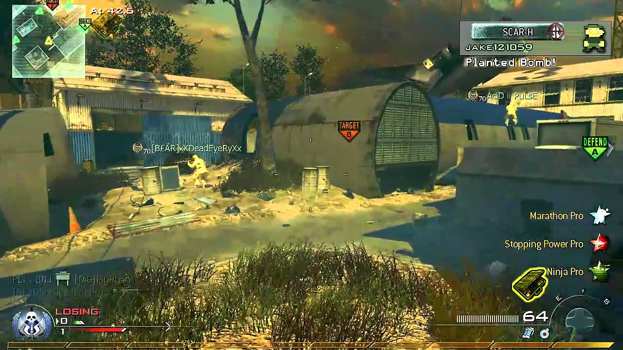 NaDeSHoT- MW2 Gameplay Tri-commentary (H3CZ, DEEZ, NADE)- Powered by Evil Controllers