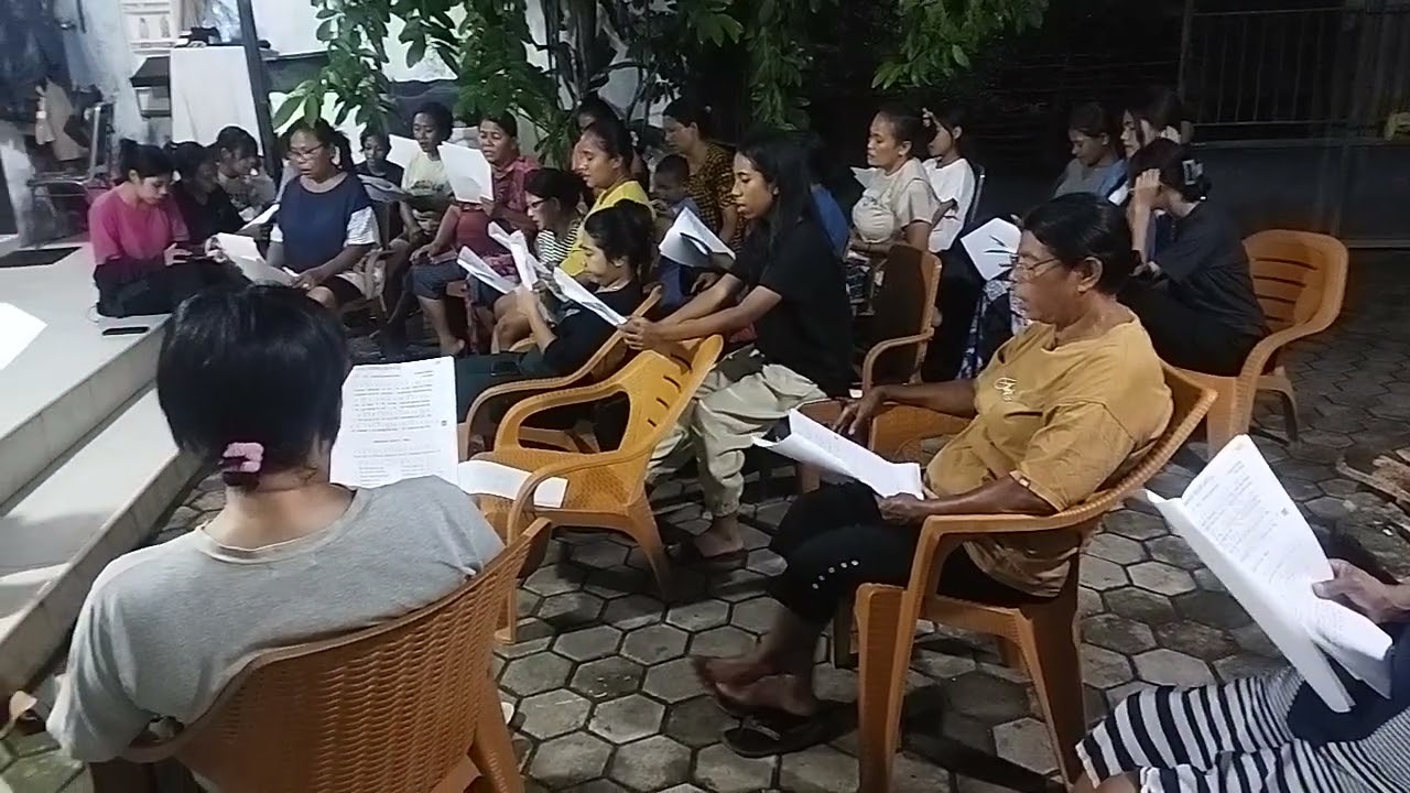 Latihan koor KUB YOSPEM TENAU 17 FEBRUARI 2026 PERSIAPAN RABU ABU
