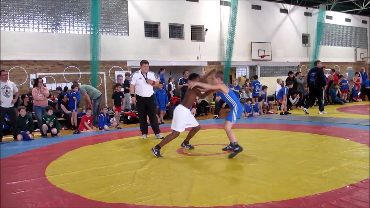 Ringen, youth wrestling Akogo - Tewellis