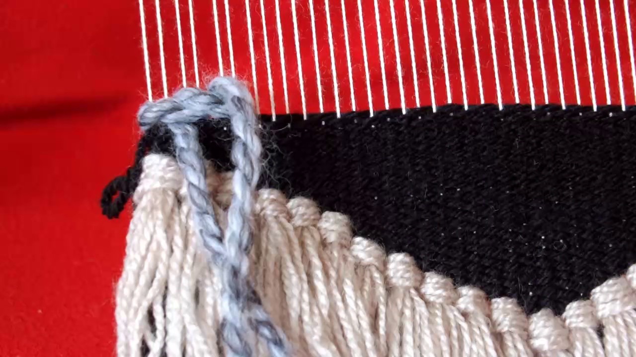 El yapımı tezgah ile dokuma sanatı