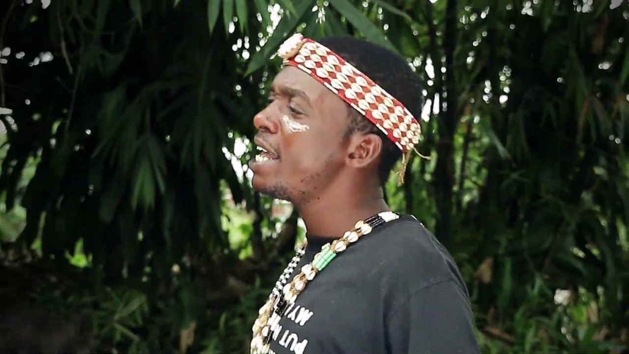 NGADJILE : LA CHANSON DE L'ORCHESTRE 