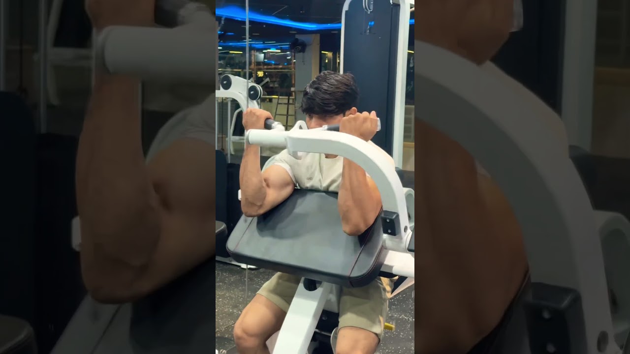 Biceps peak 