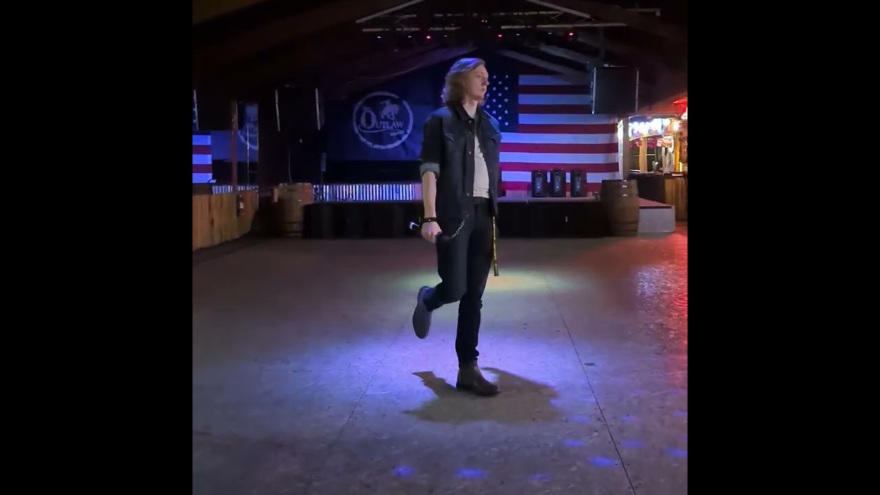 Hey Brother - Avicii. Performed by me :)