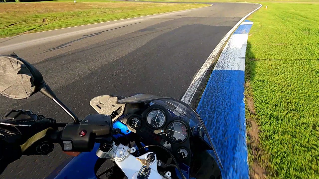 BMW k1200rs at track days