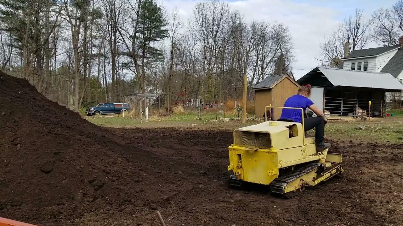 Davis Taskforce 200 Mini Dozer/trencher