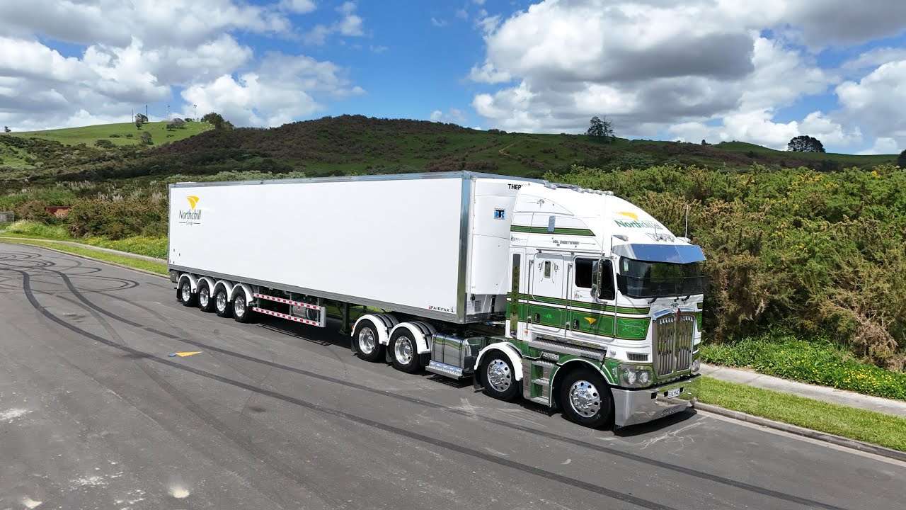 Еженедельный видеоблог — новый Kenworth K220 от Northchill Group | Видеоблог 66
