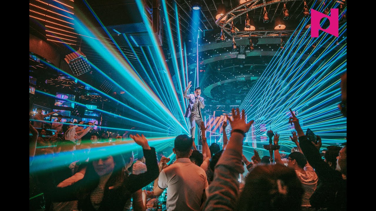 Nonstop Vinahouse 2021 Hay Nhất - New Phương Đông Club | Da Nang City