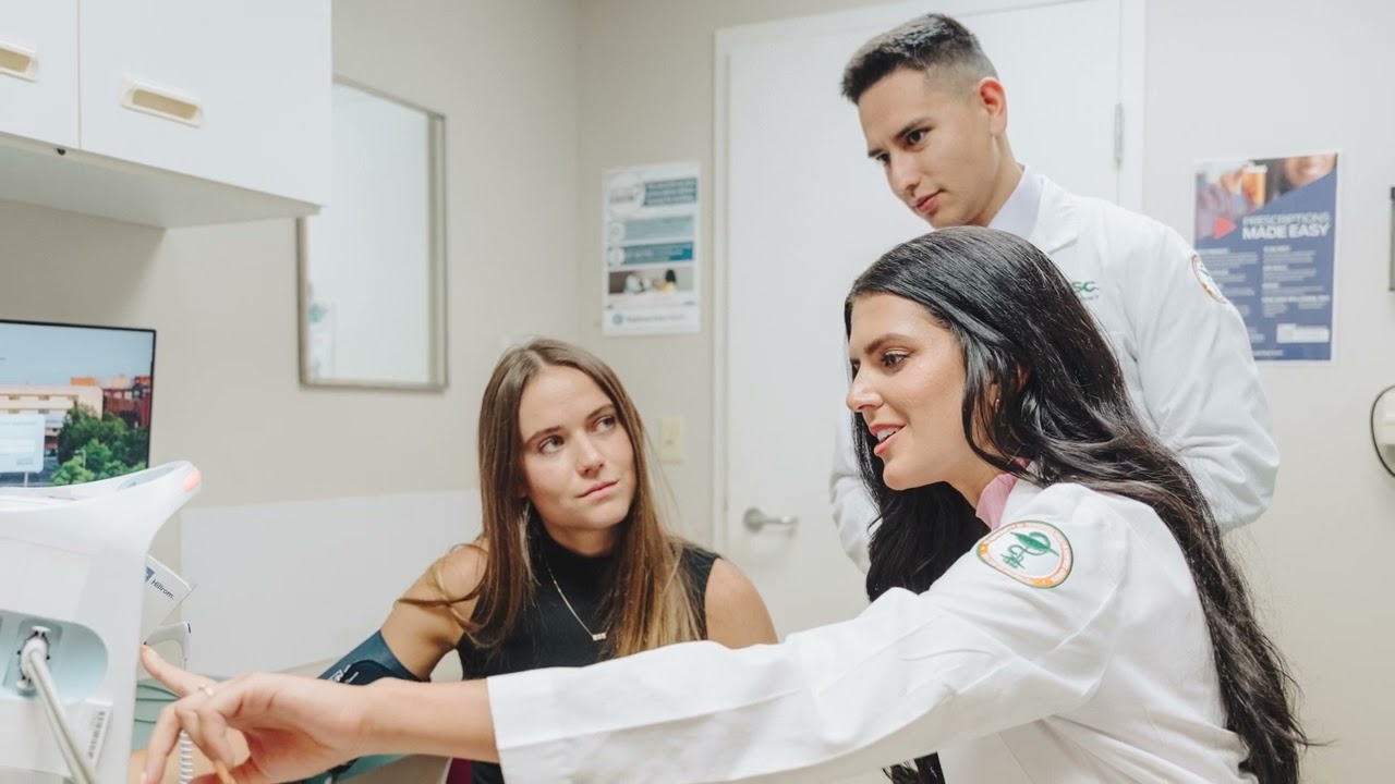 Revolutionizing Community Pharmacy Practice: Opportunities and Challenges Professor Ken Hohmeier