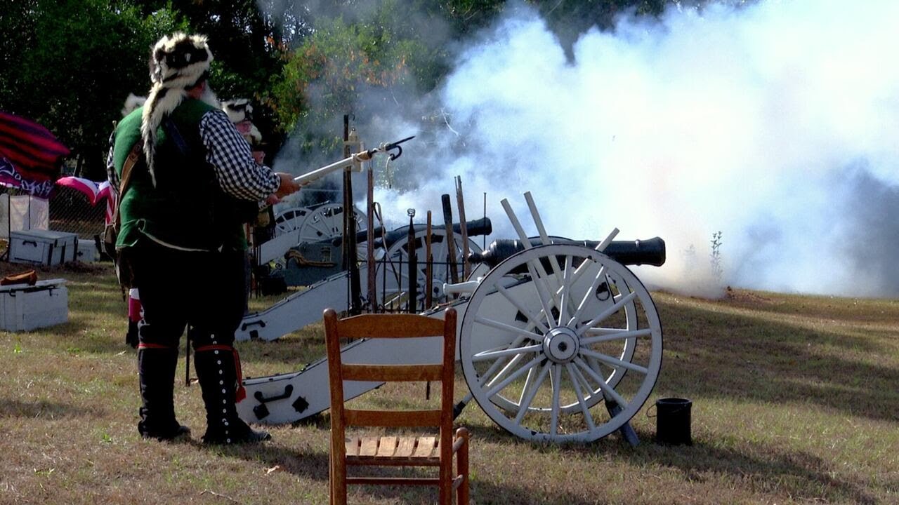 Sons of the American Revolution teach about war&rsquo;s history