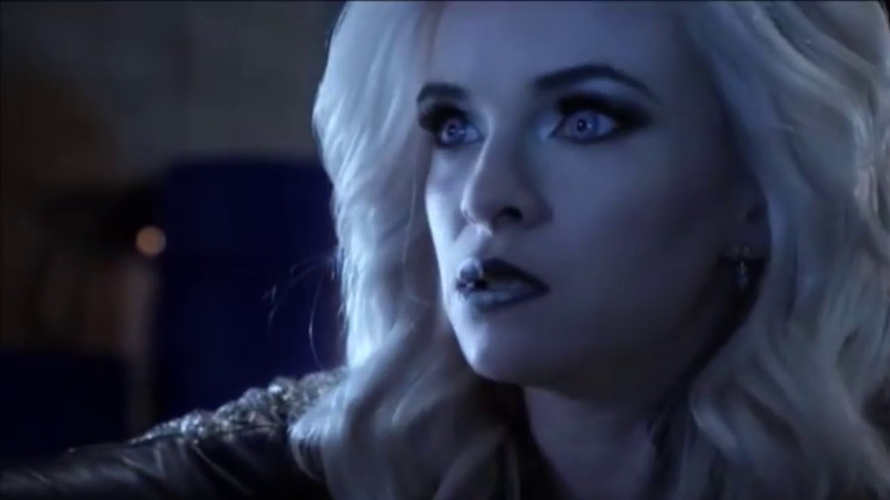 Killer Frost- S&M