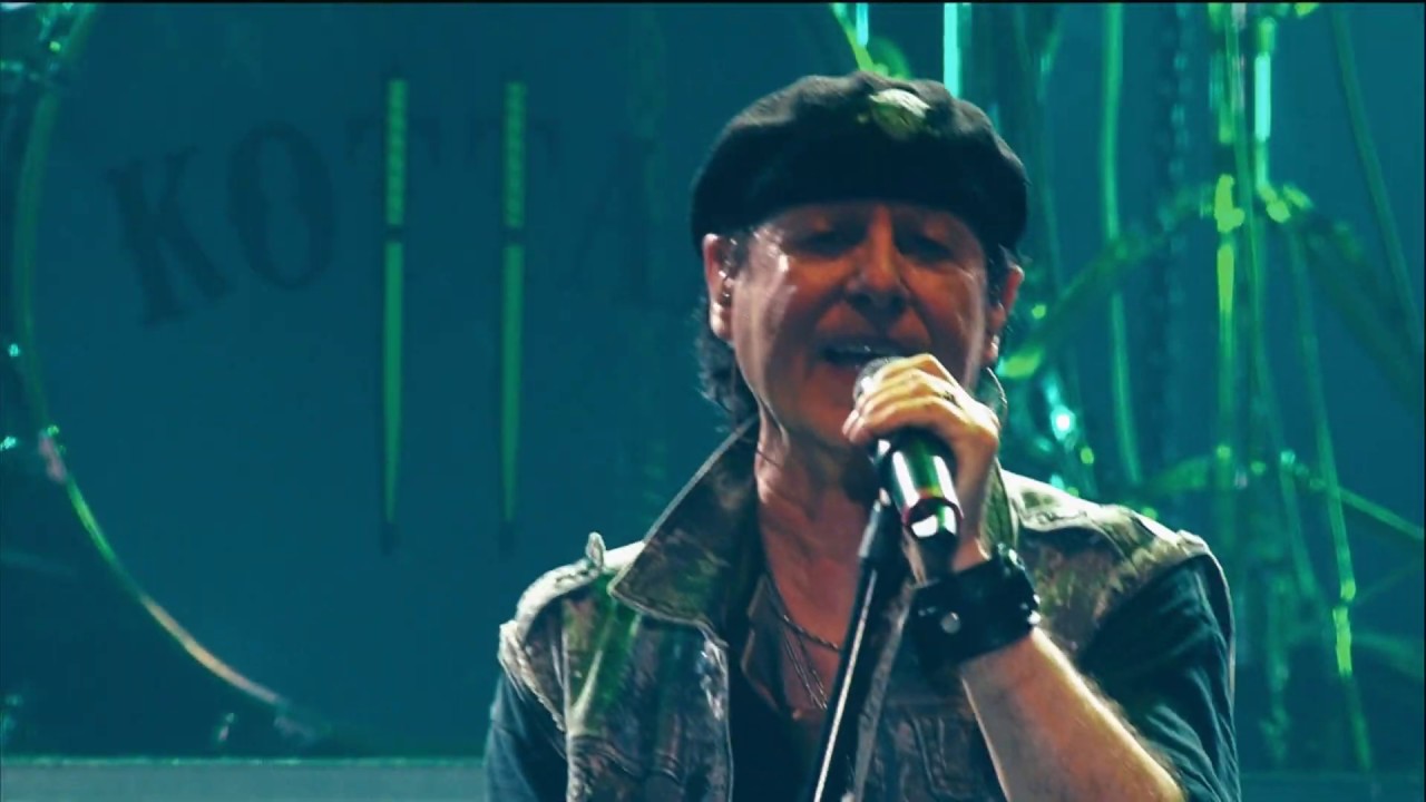 Scorpions - Hit Between The Eyes (Live In Munich 2012)