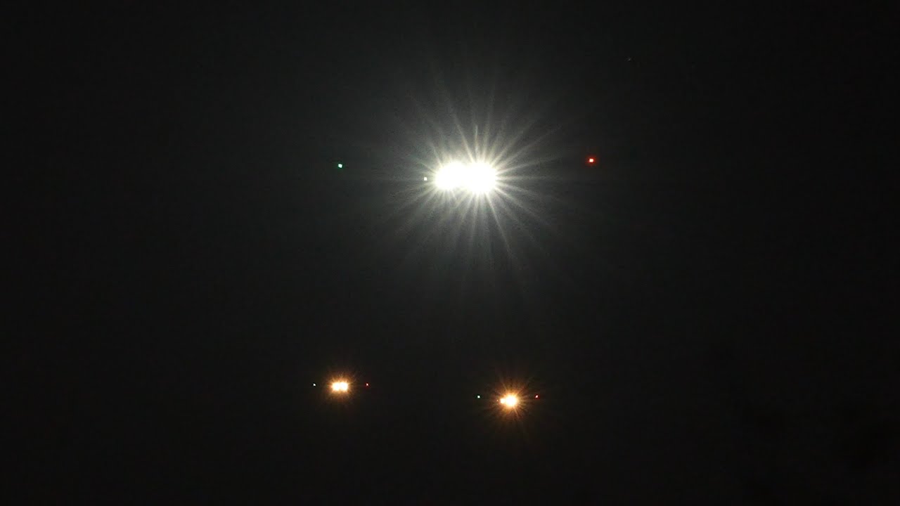Heathrow Airport Night Landings  (Stressful day)