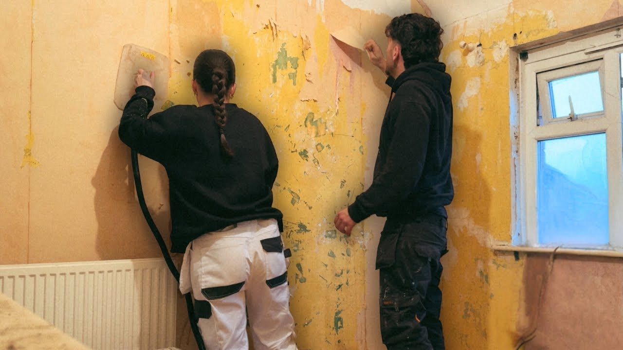 Stripping walls, ripping out wood work & setting up our first Christmas tree | EPISODE 1