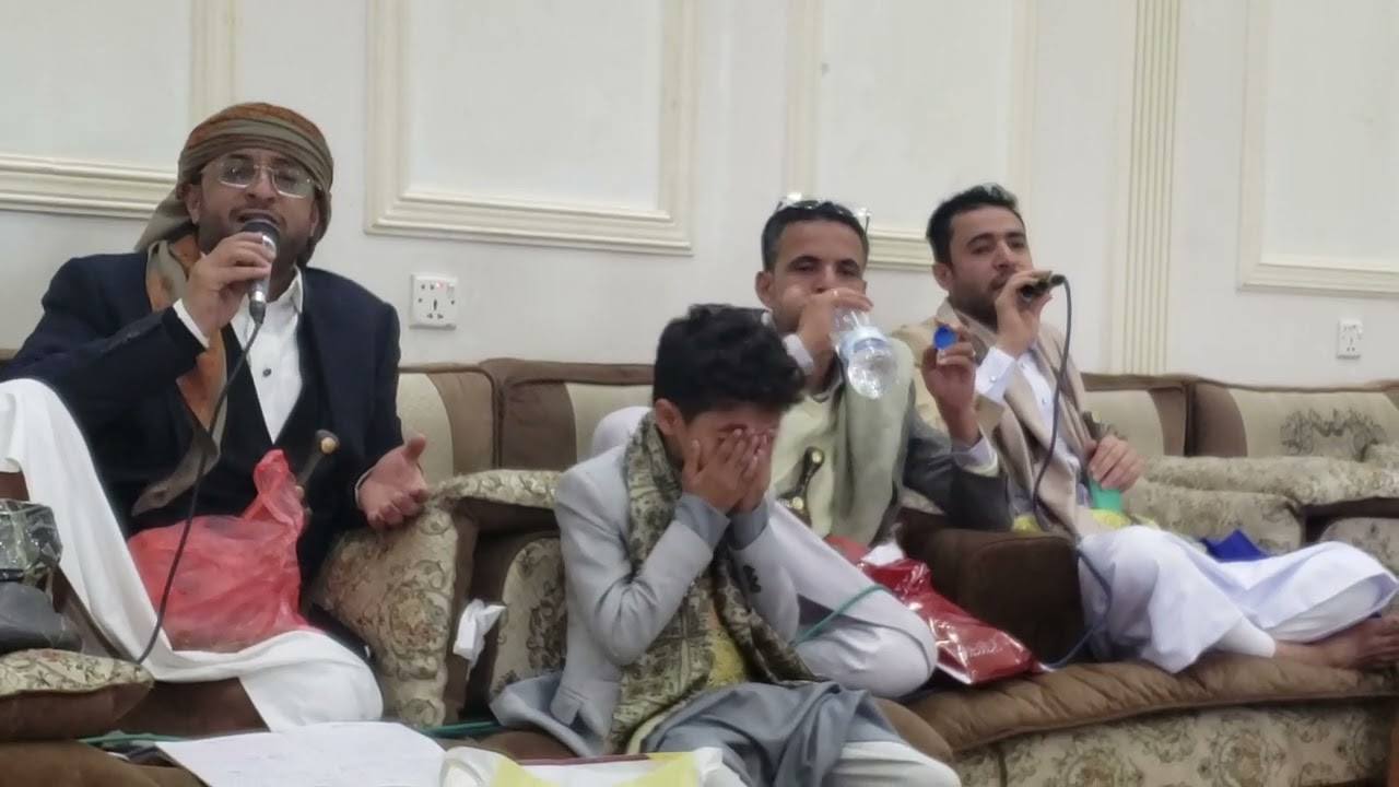يا زارعين الورد فوق الخدود المنشد عادل السكني