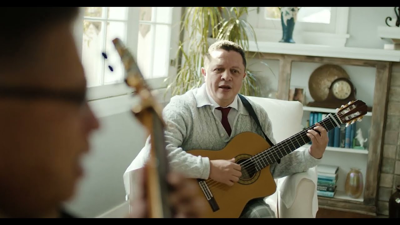 Es El Amor | Duo Cl&aacute;sico Hermanos Devia (Video Oficial)