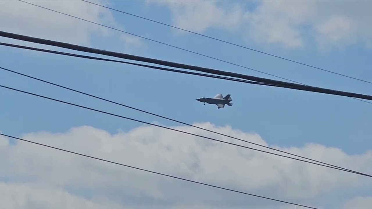 2 fighter jets at the White Setillment airport in White Setillment TX
