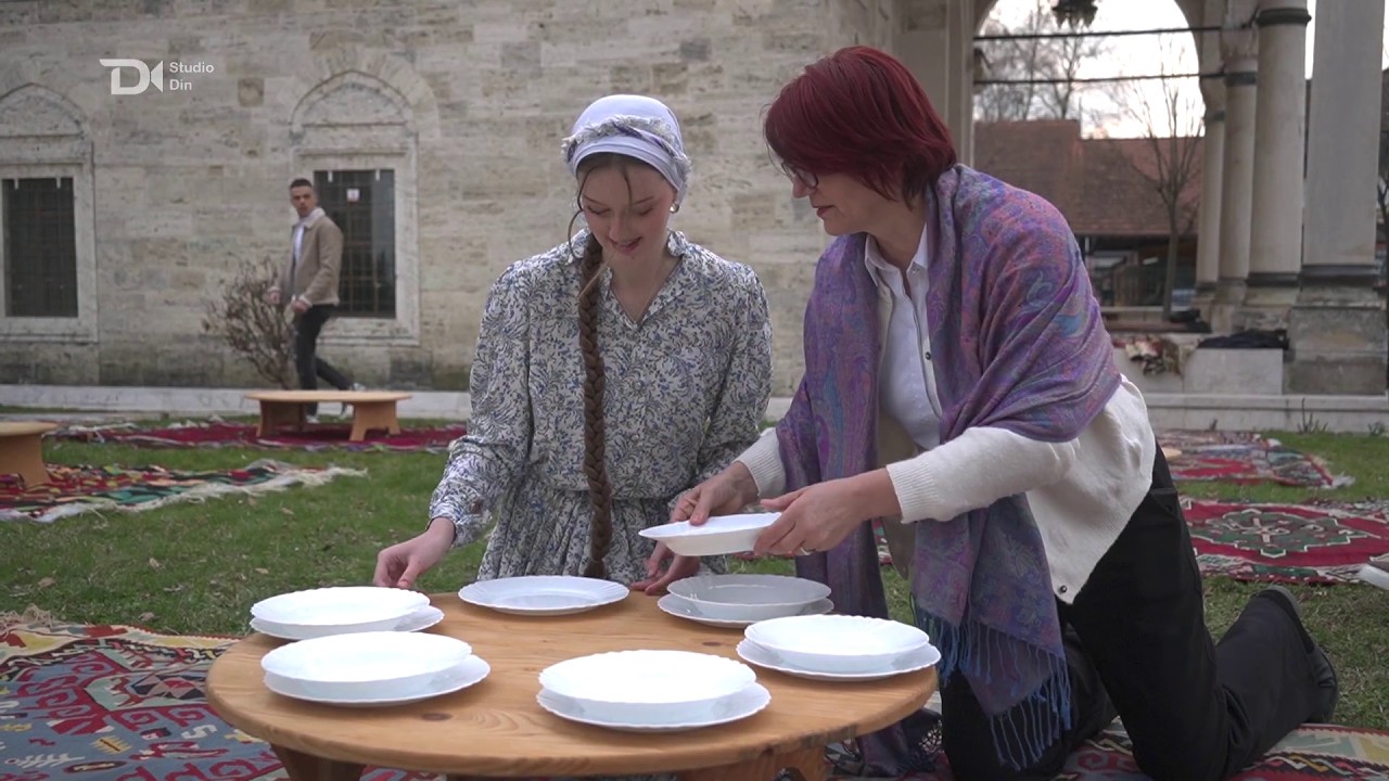 Ramadan Iftar in Bosnia - افطار جماعي في البوسنيا
