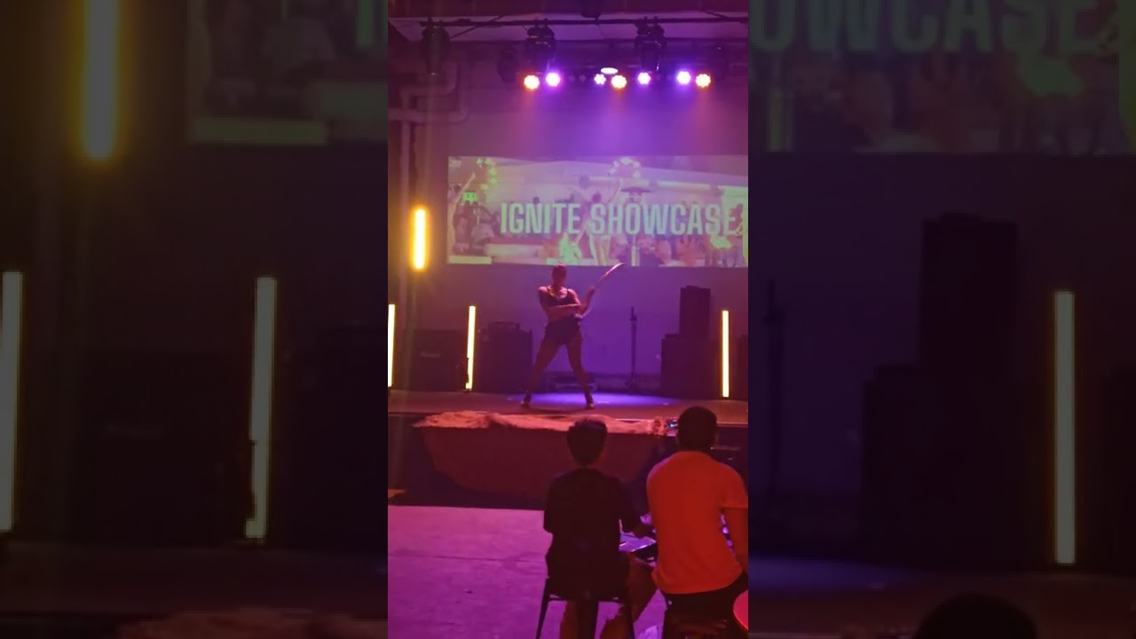 Lucie Mangoes Performing her Solo Hoop Routine @ The Velvet Rope Ignite Showcase November 2021