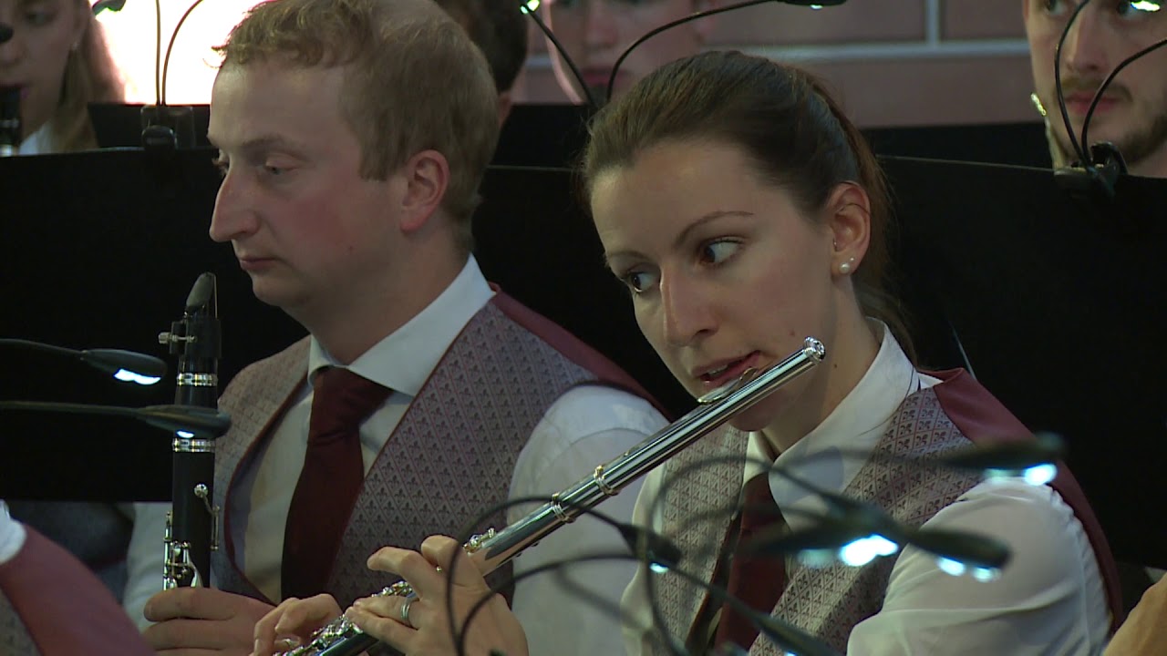 Musikverein Oberharmersbach spielt 