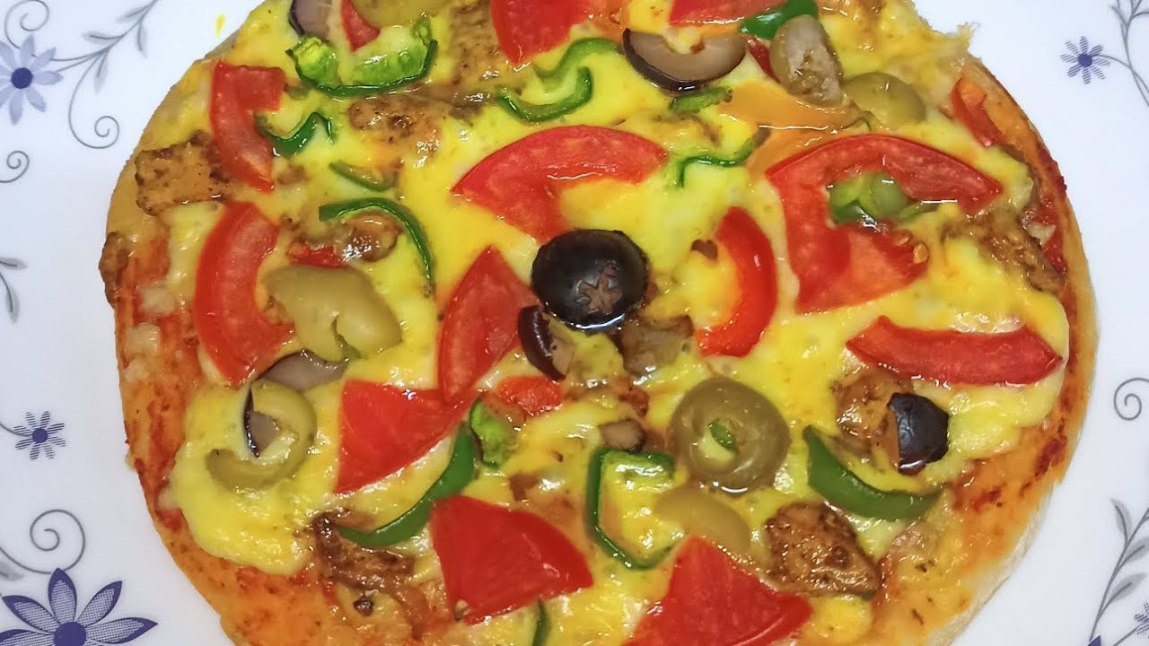طريقه عمل البيتزا تجنن#بيتزا#اكسبلور #طبخ #food #cooking #جبنه ـ متزريلا#السعودية_الكويت_الامارات