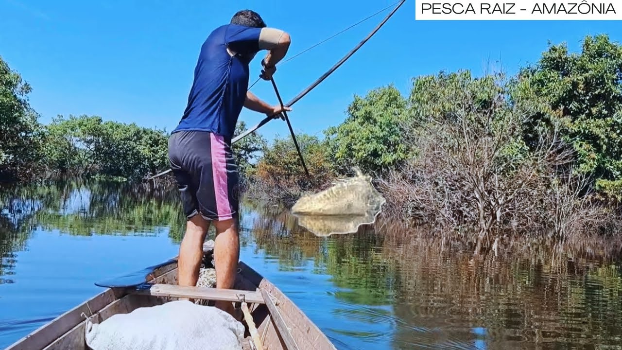 PESCANDO MATRINXÃ e PIRAPIRINGA com ARCO e FLECHA!😱