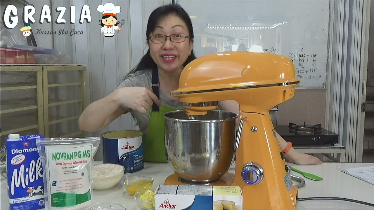 Enaknya pakai Syntech B-7 Planetary Mixer di GRAZIA Kursus Ibu Cucu!