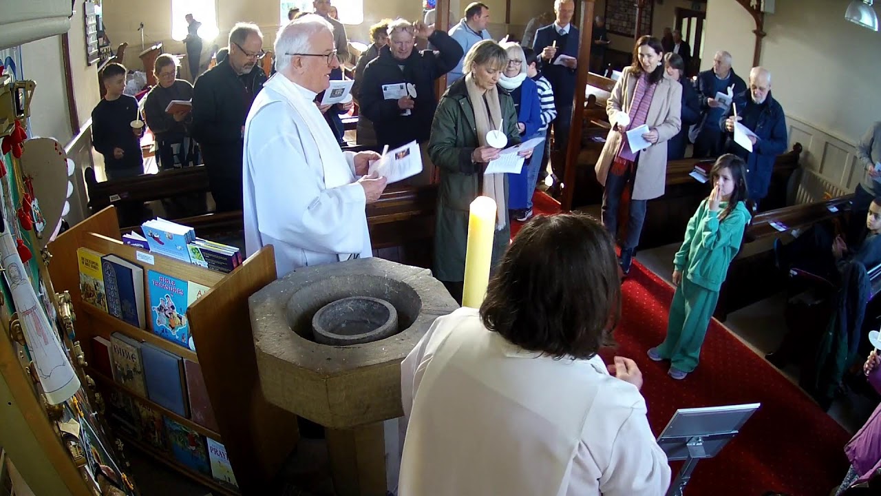 Service of Holy Communion, Sunday 1th February 2026. Organist: Bebhinn Ni Mheara