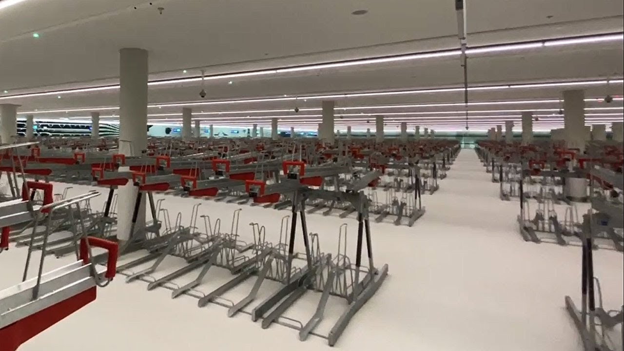 A new Bicycle Parking Garage in The Hague