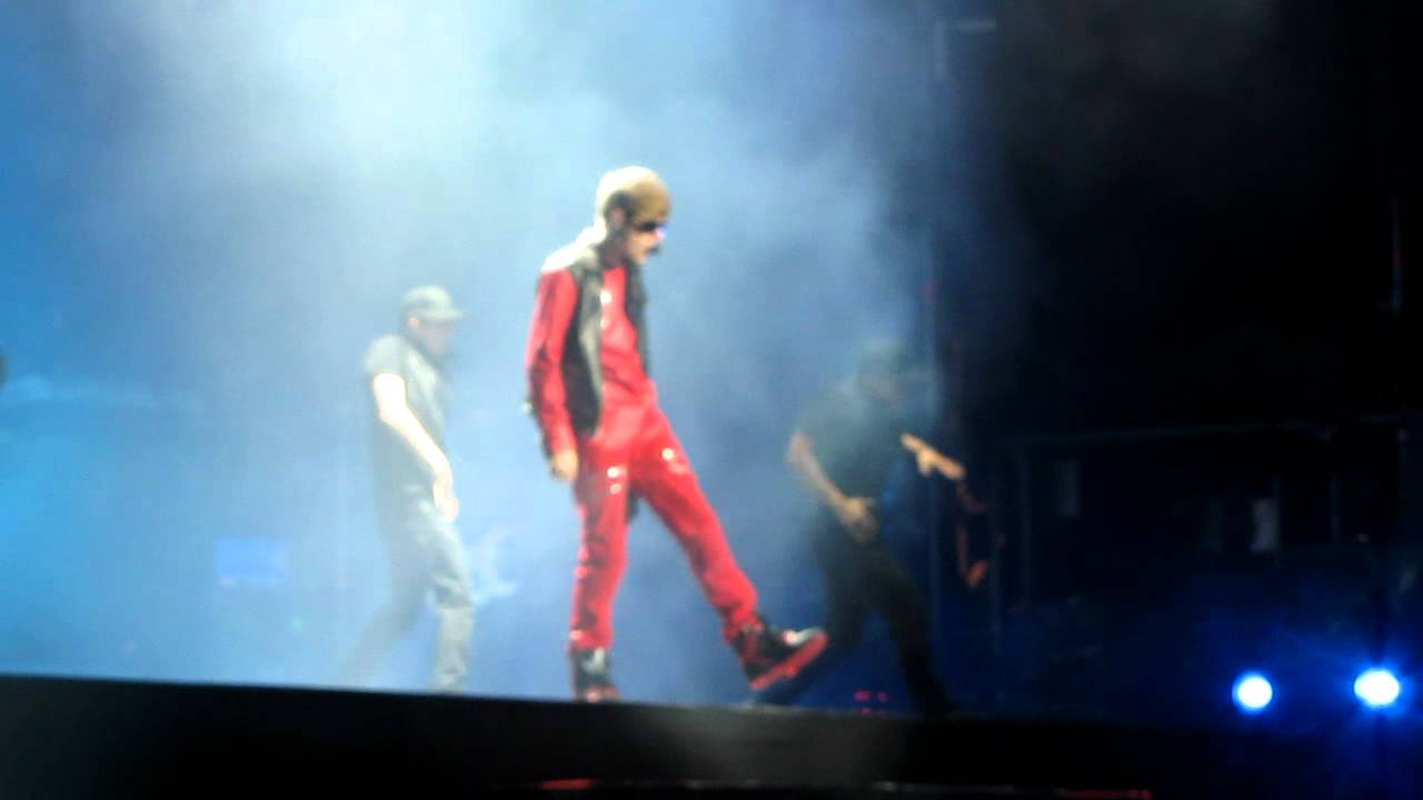 Justin Bieber - Apertura & Love Me @River Plate Stadium 12/10 HD (Desde FILA 2) LIVE