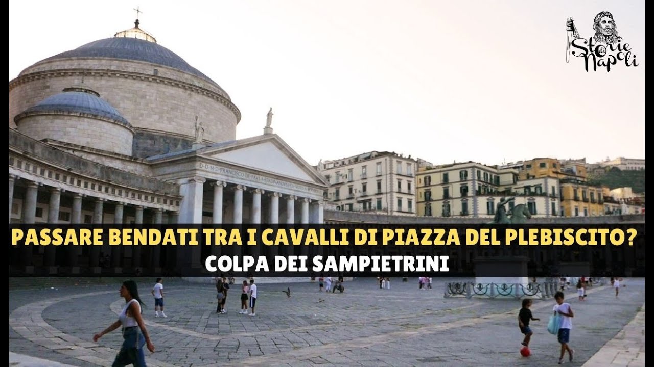 Perché non si può passare attraverso i cavalli di Piazza del Plebiscito?